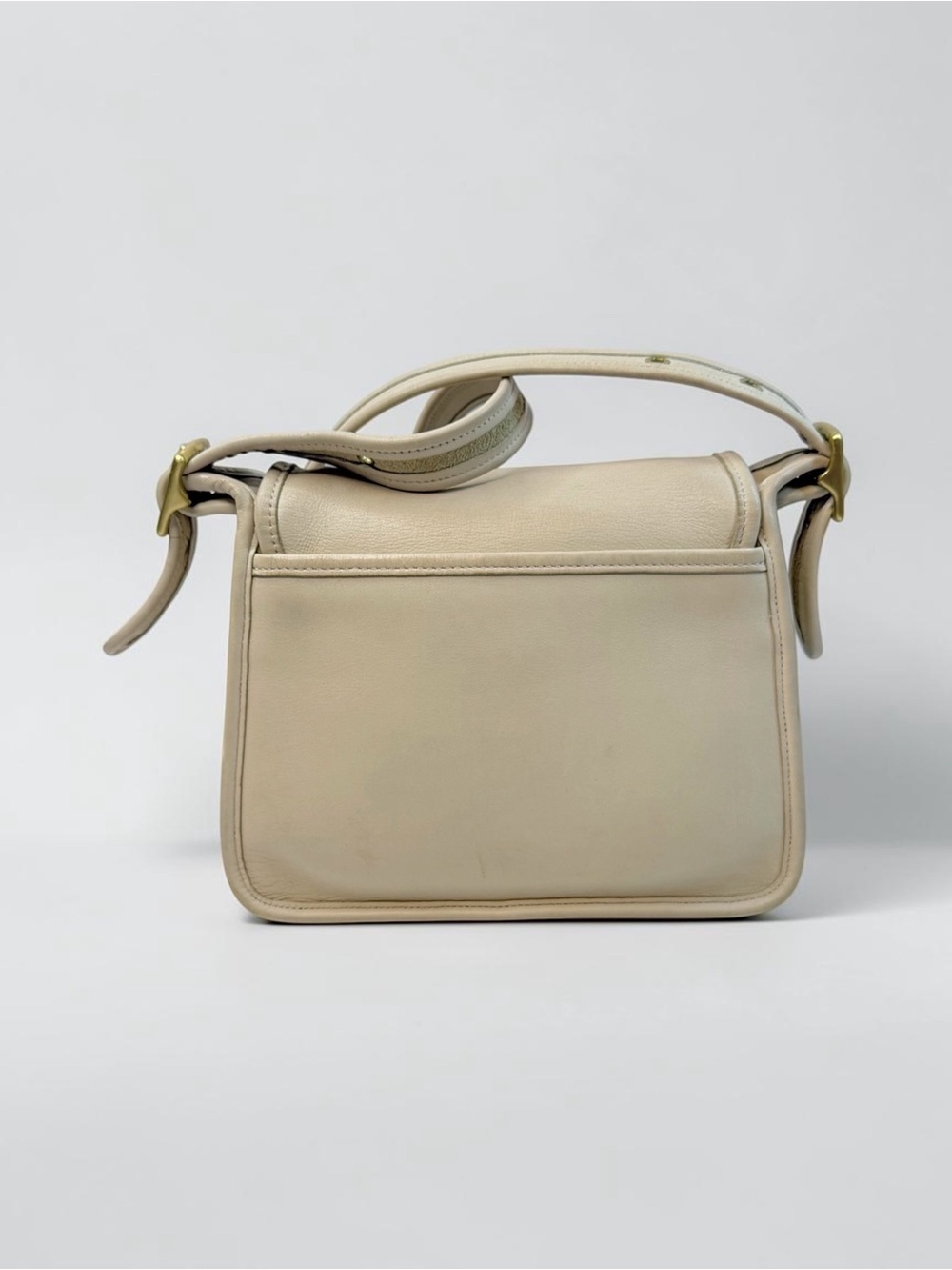 ✅Sold ✅Vintage Coach Rambler Legacy Bag 9061 Bone Purse - Picture 5 of 12